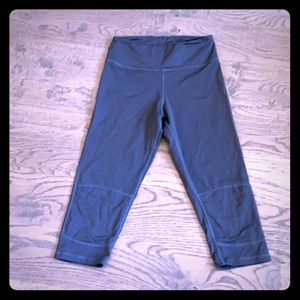 SQN sport cropped leggings